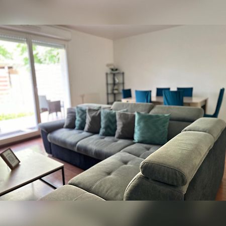 Le Duplex Chessy - 15Min From Disneyland - 2 Private Parkings - Garden - Kingsize & Queensize Bed - Supermarket Behind The House Exterior photo